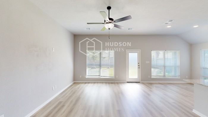 11912 Sunshine Park Dr N - Photo 6 of 30