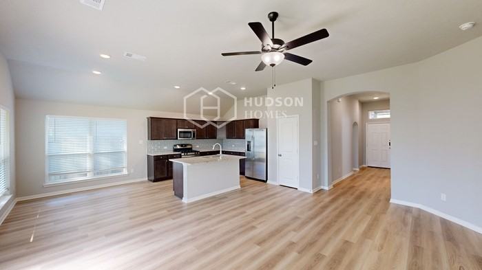 11912 Sunshine Park Dr N - Photo 7 of 30