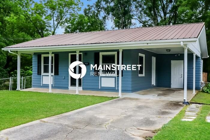 209 W 14th St - Photo 4 of 17