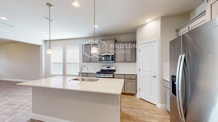 4118 Shady Ln - Photo 7 of 28