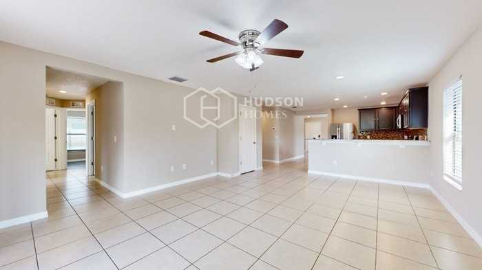 6739 Redbay Dr - Photo 6 of 29