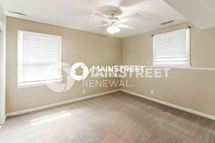 7200 Willow Ave - Photo 6 of 15