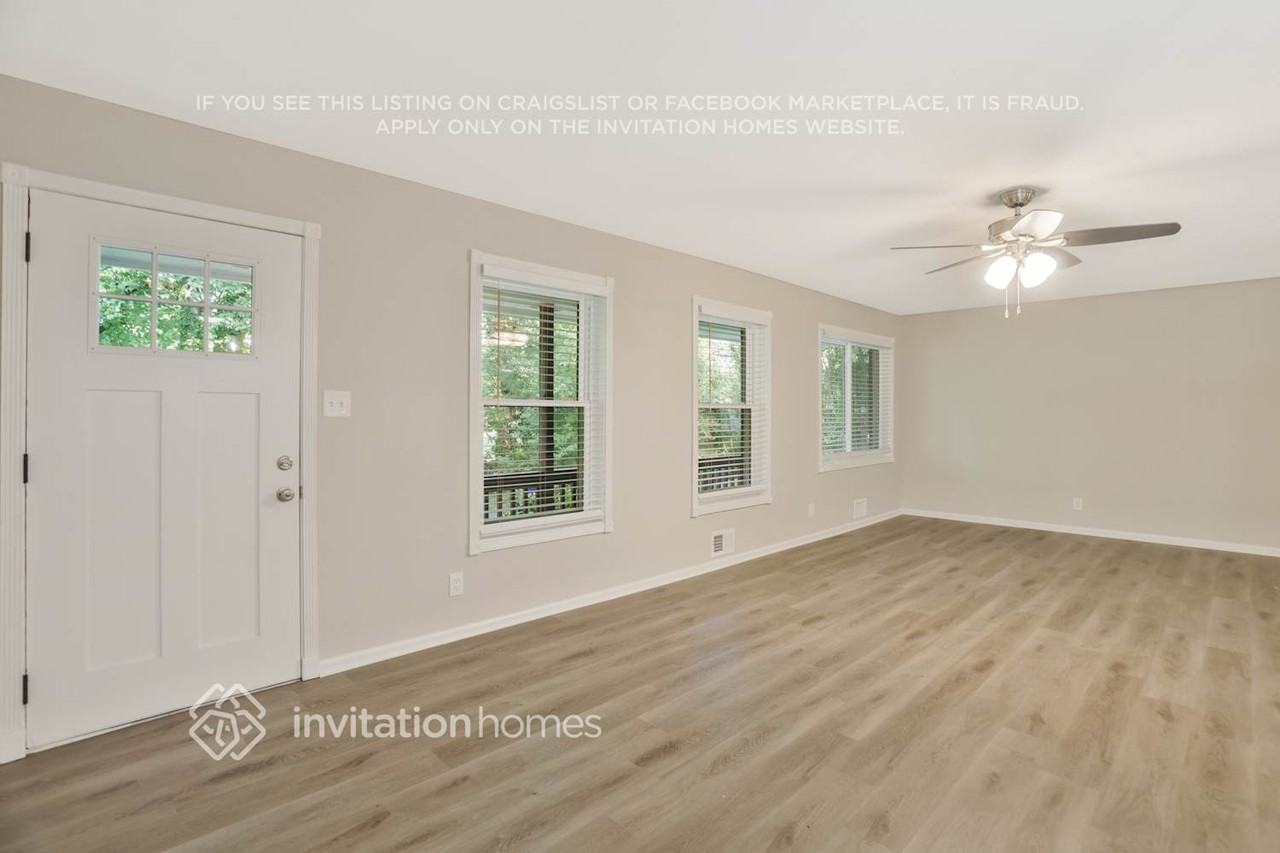 2331 Heather Ct - Photo 5 of 29