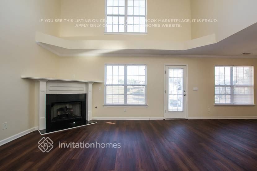 5004 Grist Mill Dr - Photo 3 of 14