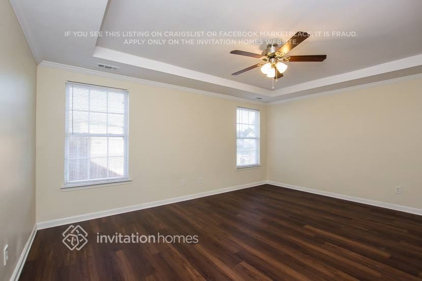 5004 Grist Mill Dr - Photo 5 of 14