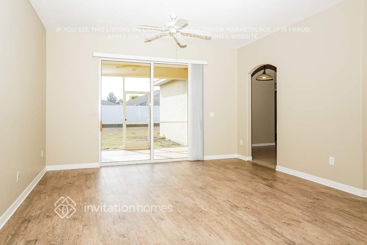 7661 Glenallen Blvd - Photo 3 of 17