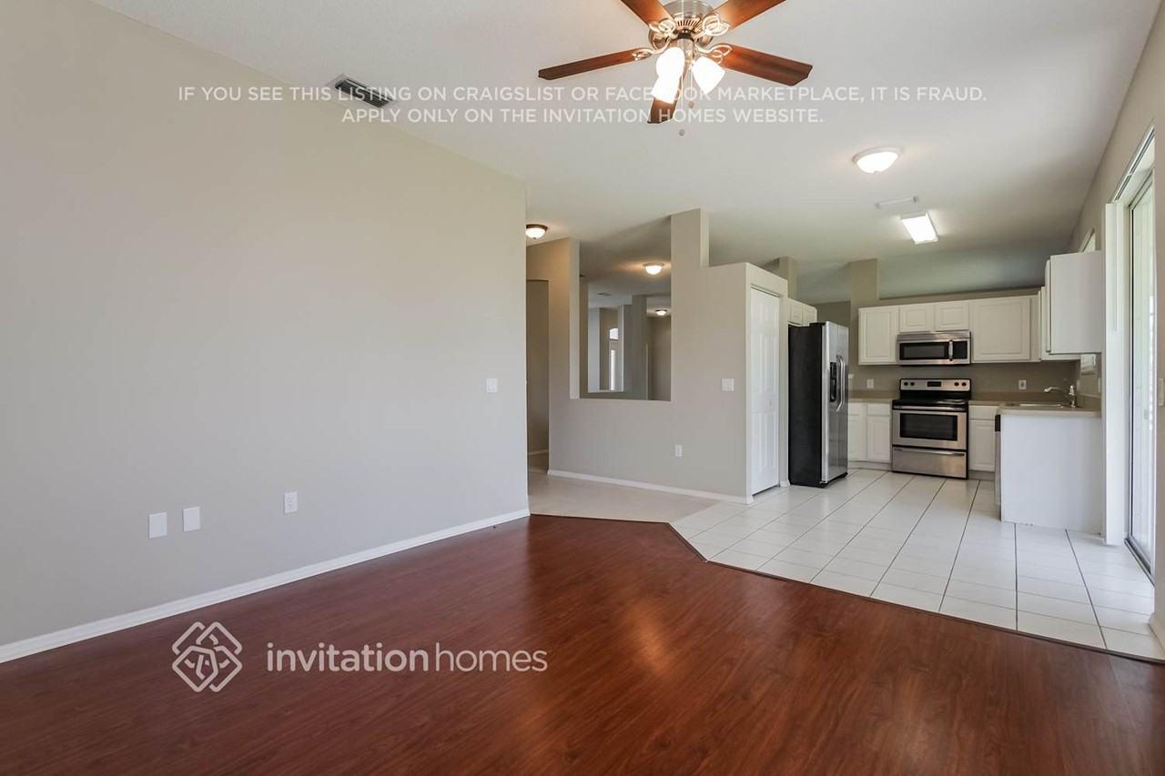 9106 69th Ave E - Photo 5 of 15