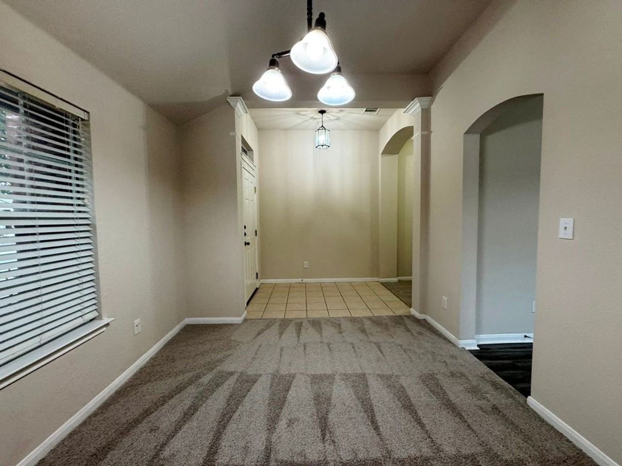 1780 Stone Rim Loop - Photo 5 of 40