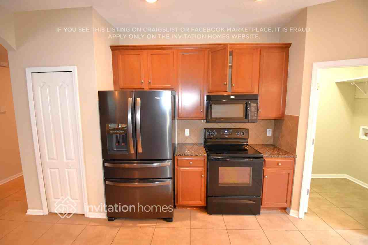 210 Westchester Hills Ln - Photo 6 of 14