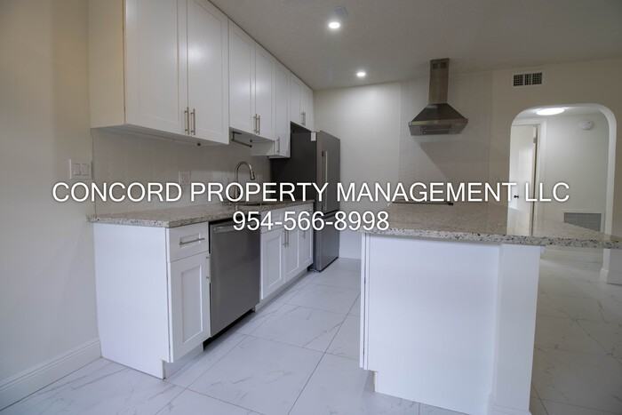 1501 Himmarshee St #6 - Photo 6 of 20