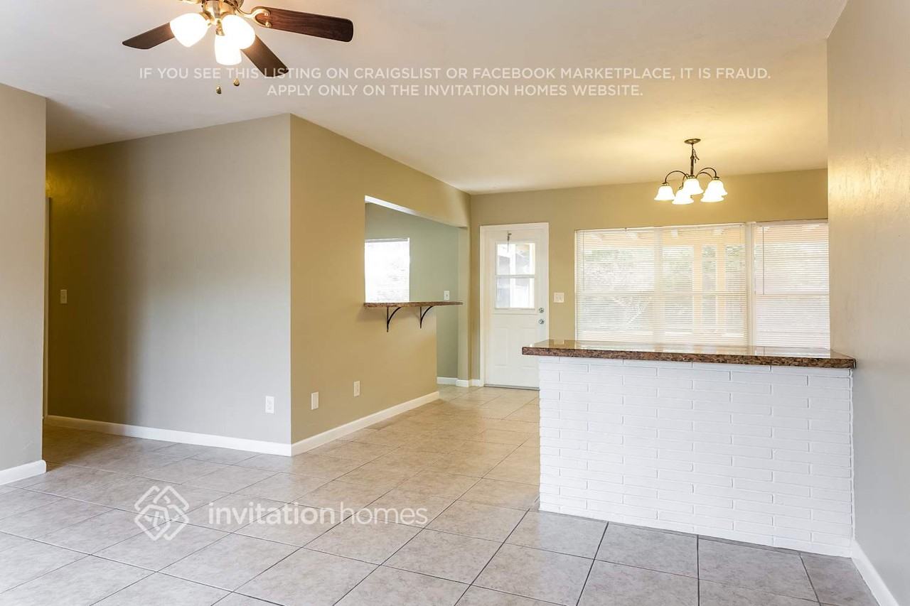 457 E Melrose Cir - Photo 5 of 21