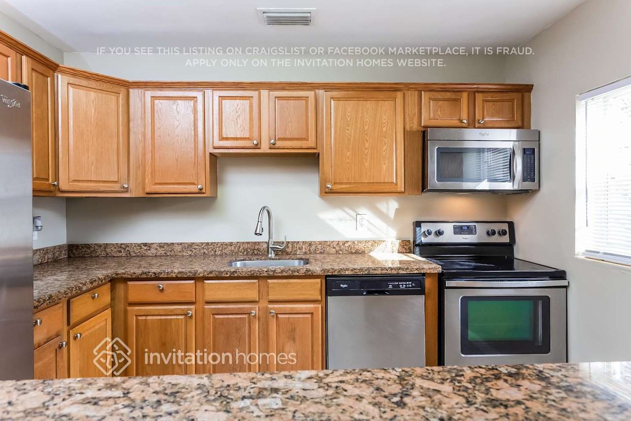 457 E Melrose Cir - Photo 7 of 21