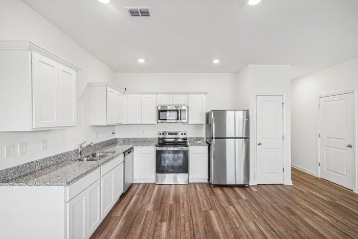 418 Chaleur Way - Photo 7 of 25