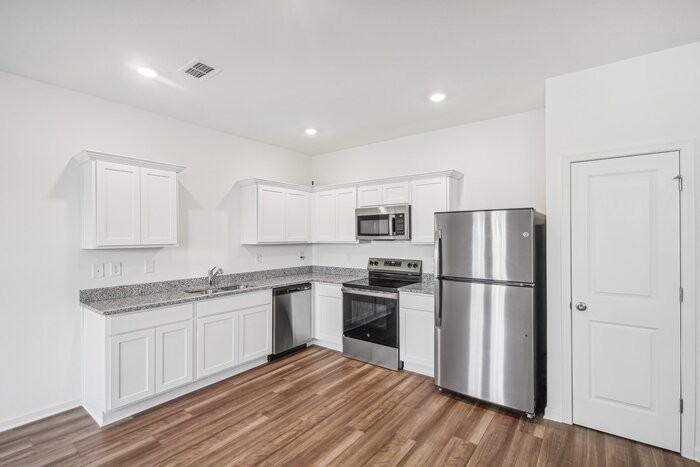 418 Chaleur Way - Photo 6 of 25