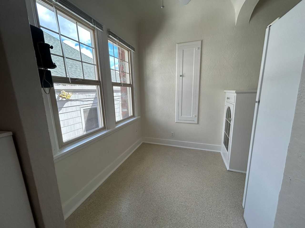 #367 MORLAND APARTMENTS - Photo 6 of 15