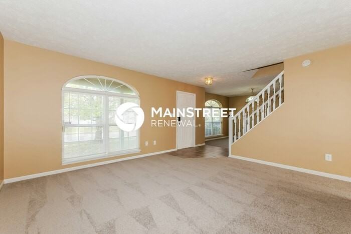 11045 Falls Church Dr - Photo 6 of 18