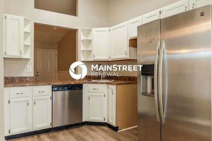 7710 Pepper Cir W - Photo 5 of 15