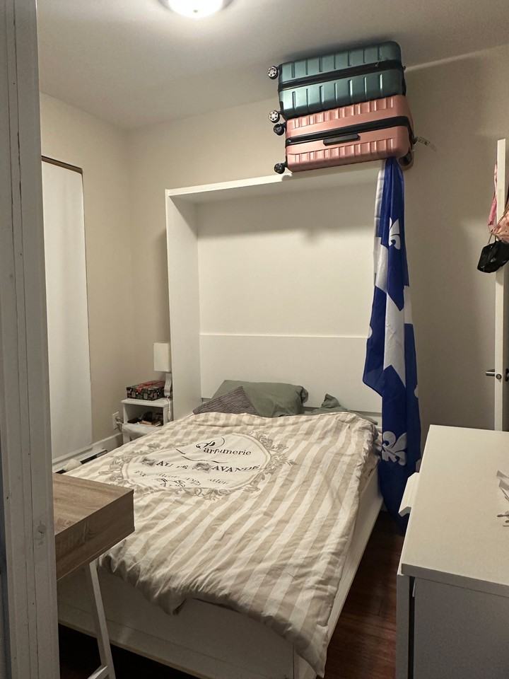 2241 Boulevard Édouard-Montpetit - Photo 4 of 10