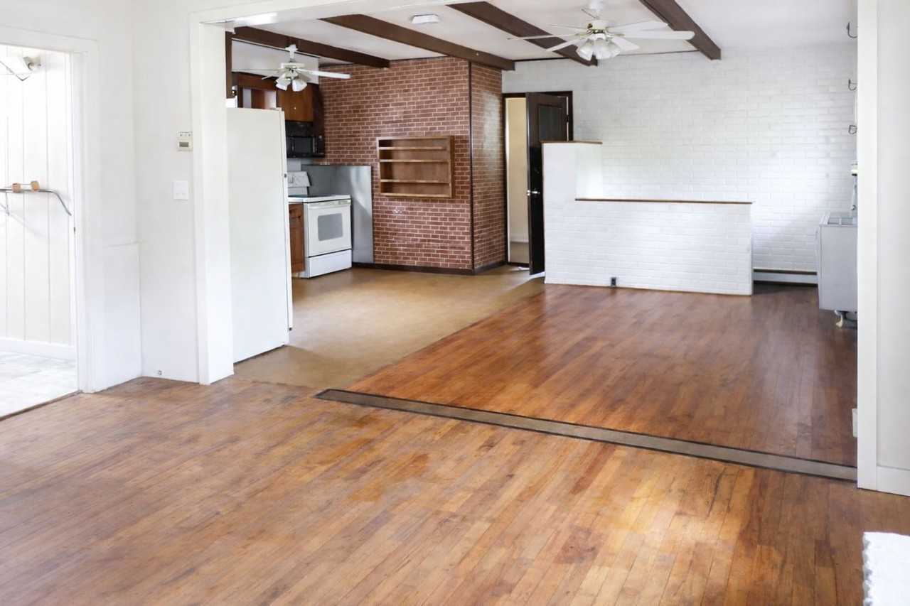 10 Walnut St - Photo 2 of 14