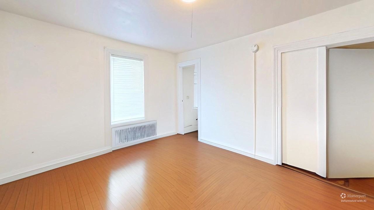 10 Walnut St - Photo 5 of 14