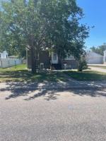 featured image of 1014 1/2 Avenue D #1