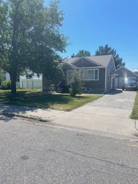 1014 1/2 Avenue D #1 - Photo 2 of 8