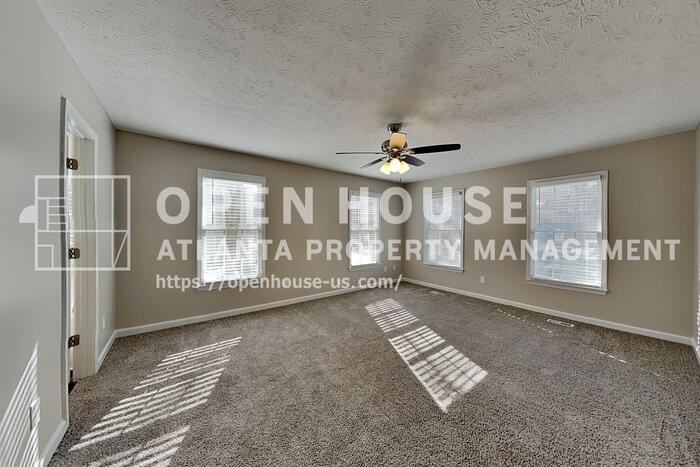 284 Kent Ln - Photo 7 of 22