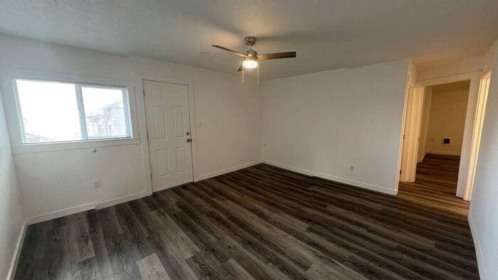 11518 Ne Sandy Blvd #9 - Photo 6 of 20