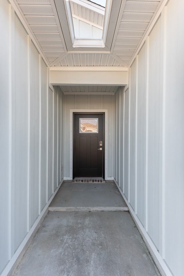 1938 Westhill Dr #1 - Photo 3 of 34