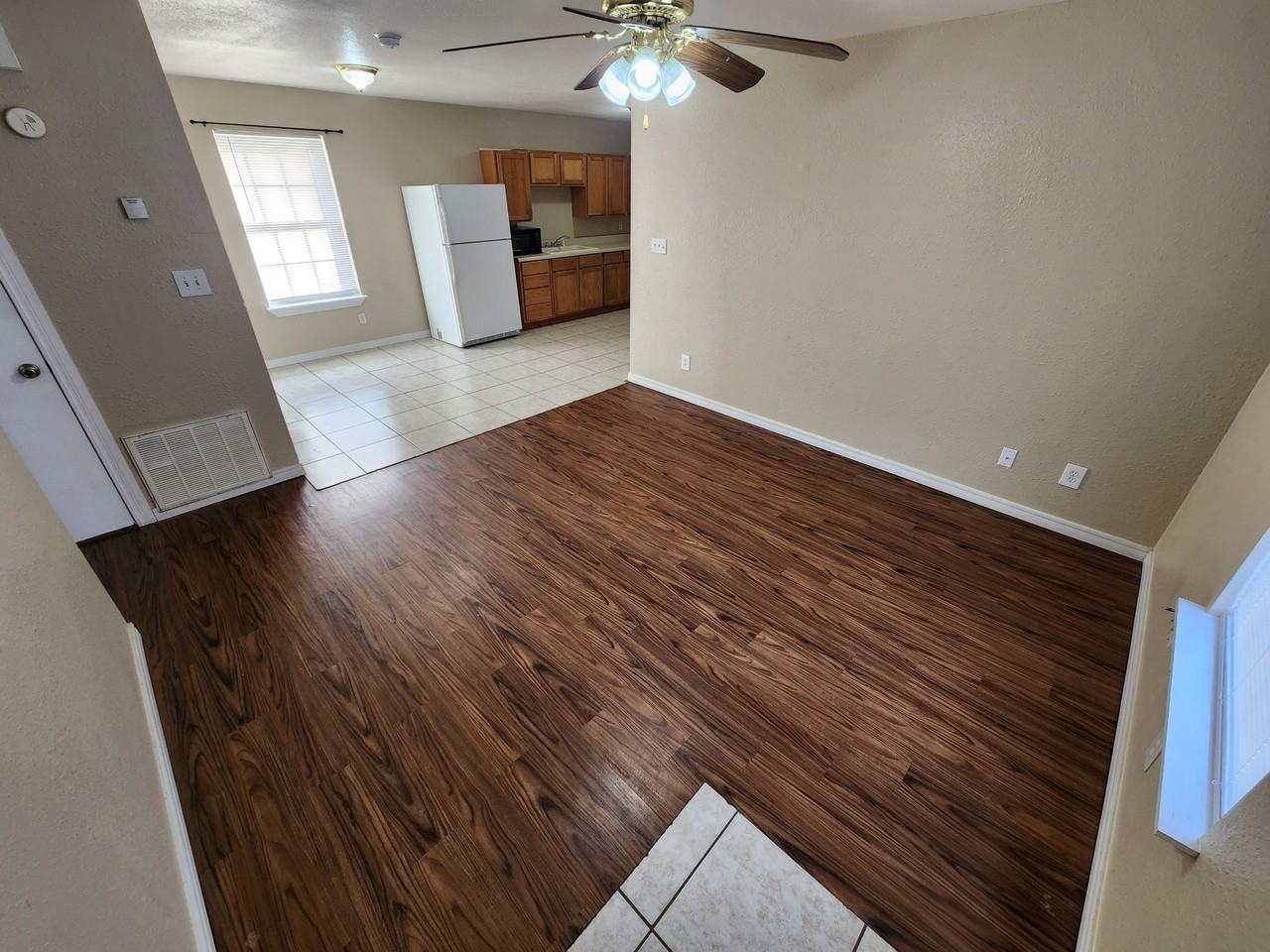 218 E 14th St #1 - Photo 3 of 10