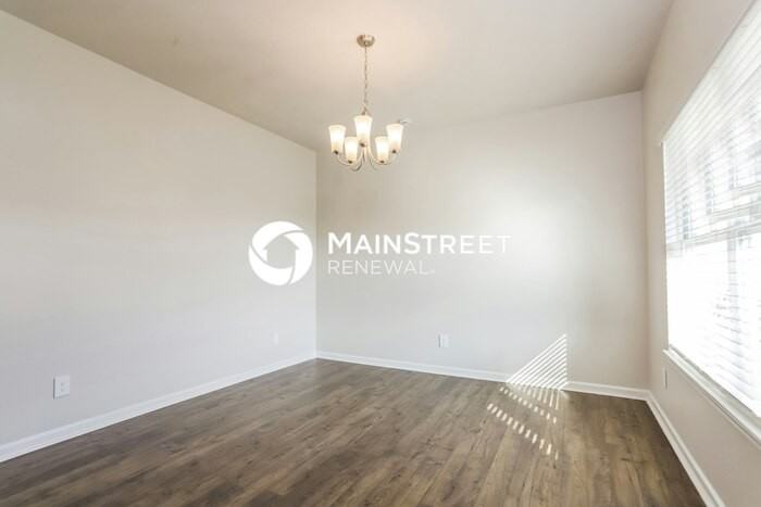 557 Smoky Valley Ln - Photo 5 of 18