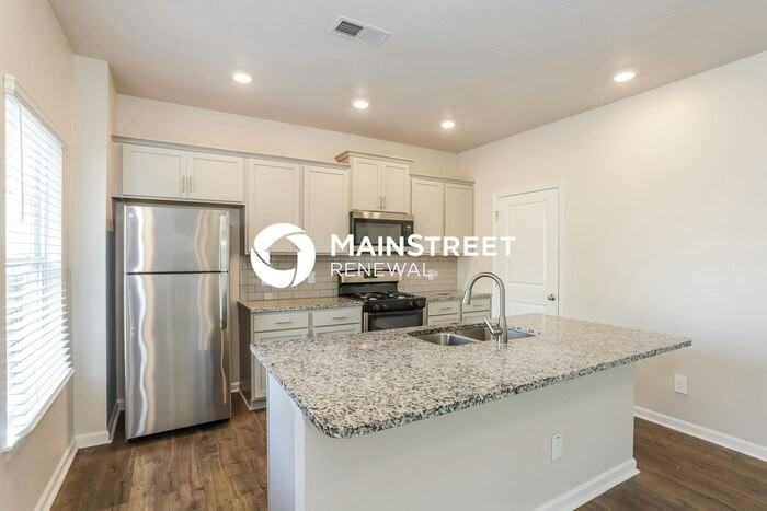 557 Smoky Valley Ln - Photo 7 of 18