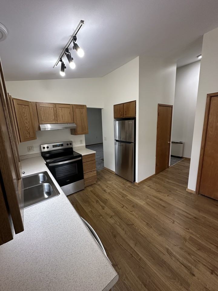 110 Pine Tree Rd #A - Photo 3 of 11