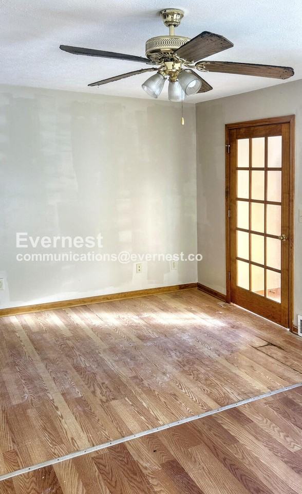 4217 Stilmore Rd - Photo 4 of 32