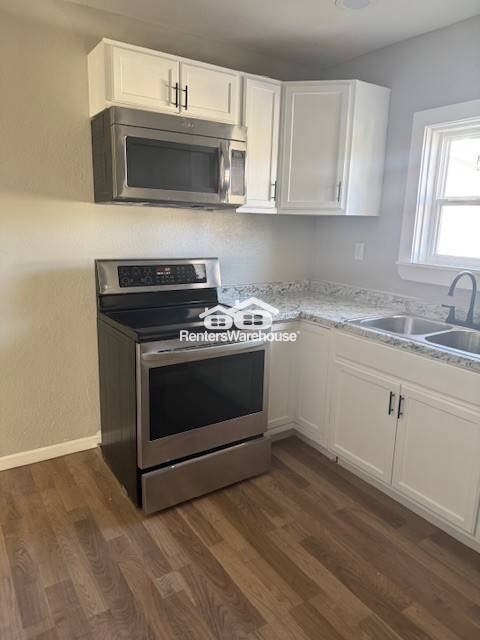 7411 Montgall Ave - Photo 3 of 11