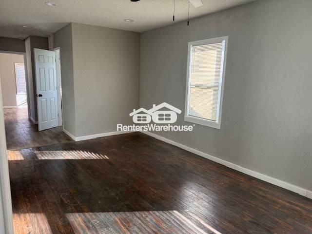 7411 Montgall Ave - Photo 6 of 11