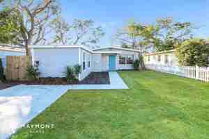 featured image of 625 58th St S