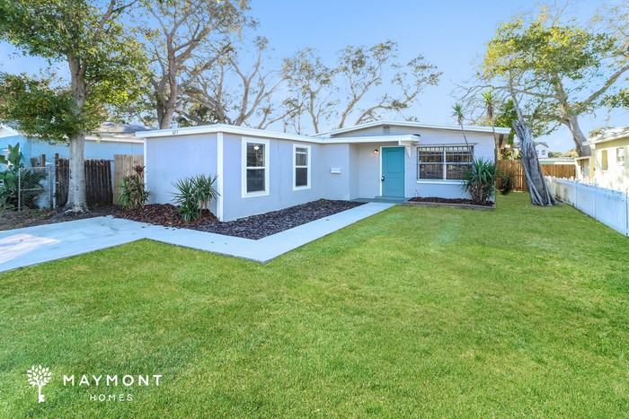 625 58th St S - Photo 4 of 12