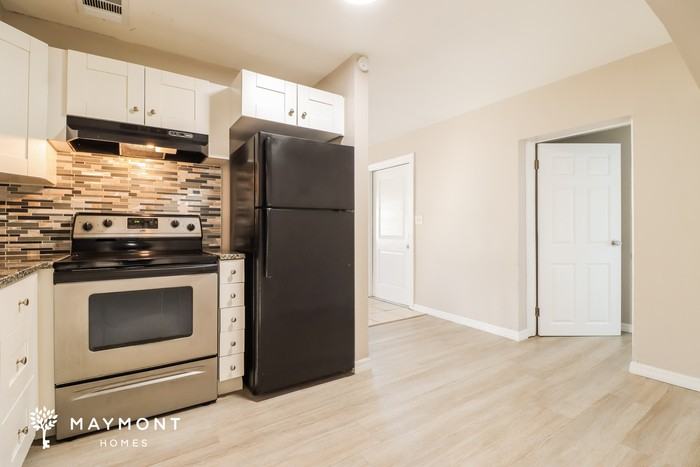 625 58th St S - Photo 7 of 12