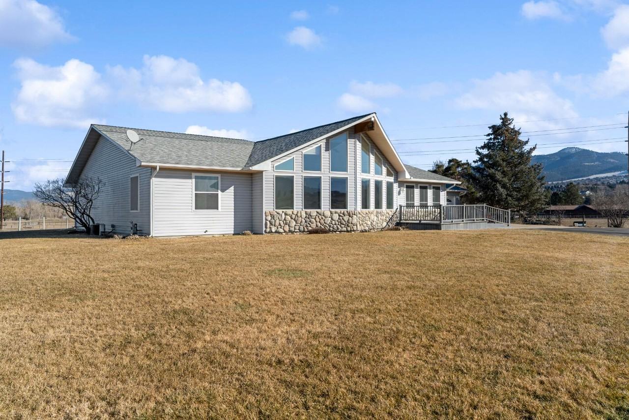 5080 Old Bitterroot Rd - Photo 2 of 20