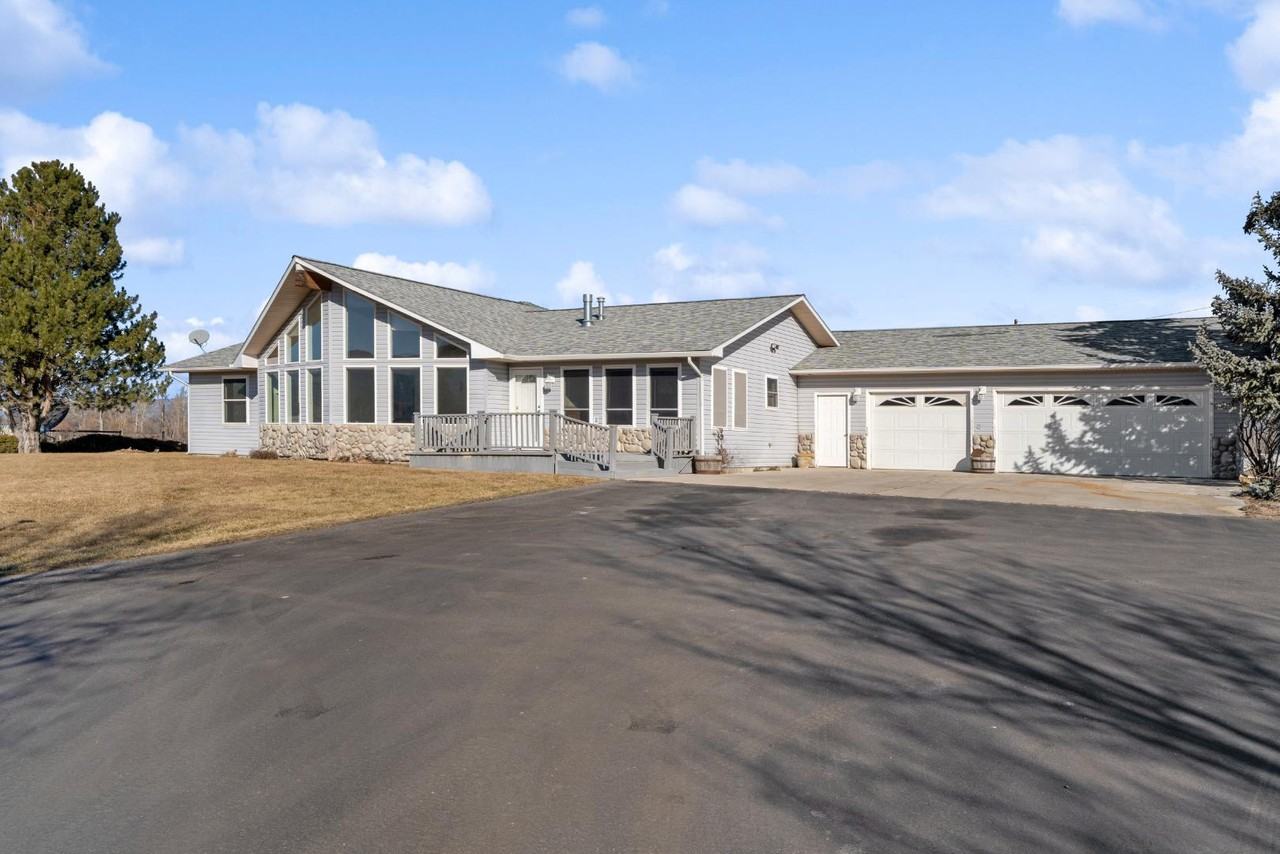 5080 Old Bitterroot Rd - Photo 3 of 20