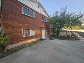 1706 E Creek Rd - Photo 1 of 1