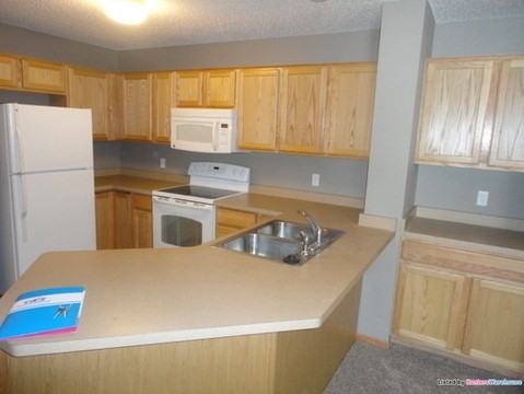 6104 Maclynn Ave Ne - Photo 3 of 13