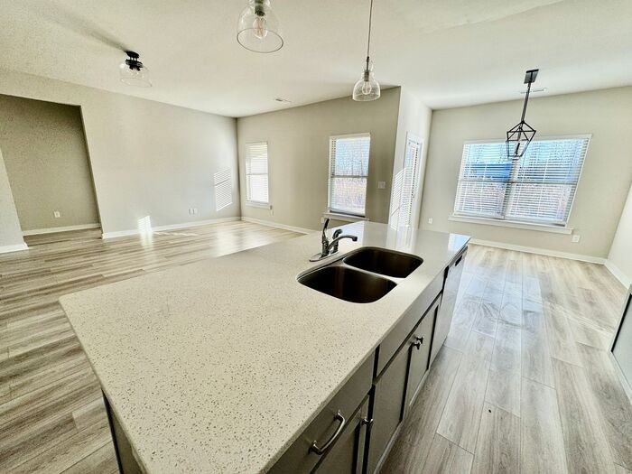 336 Shady Ln - Photo 7 of 13