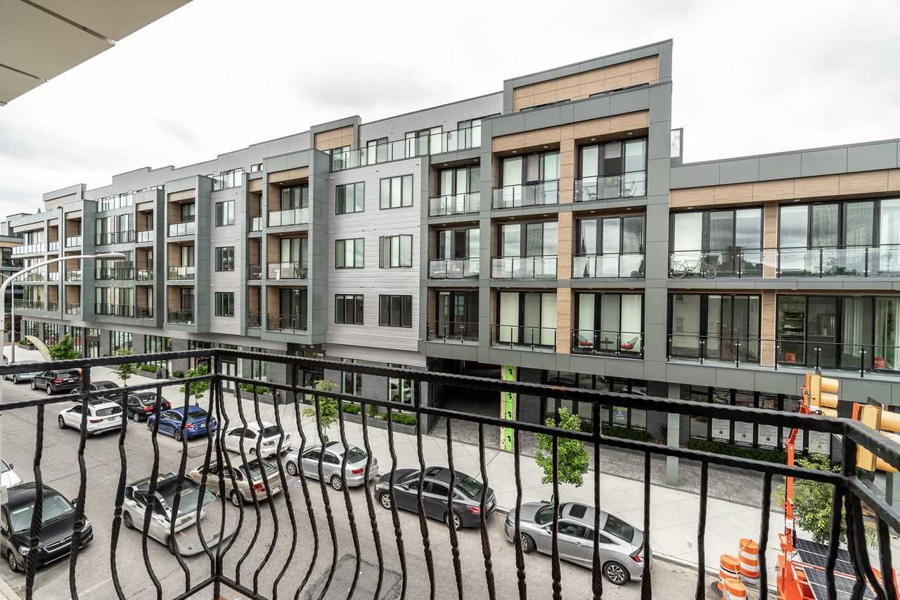 231 West Girard Avenue - Photo 3 of 4