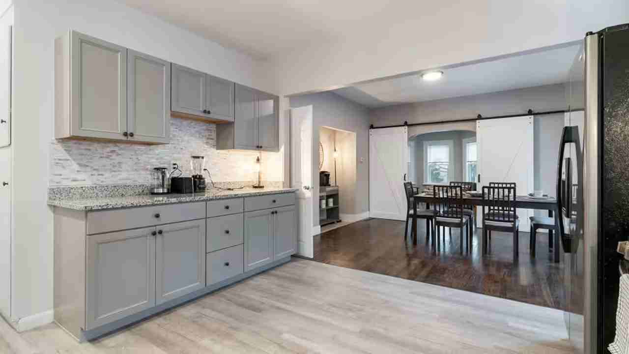 65 Kimball Ave - Photo 7 of 30