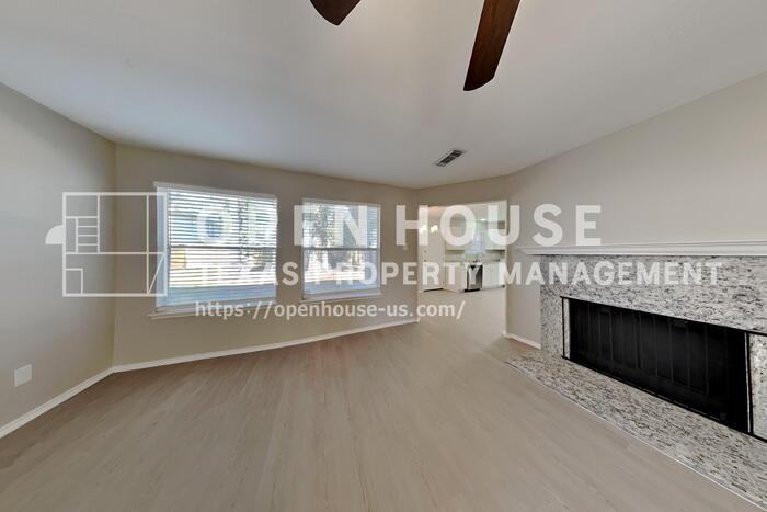 18607 Twigsworth Ln - Photo 5 of 24