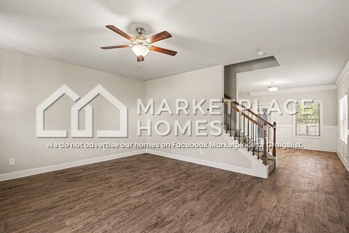 845 Crescent Ln - Photo 7 of 31