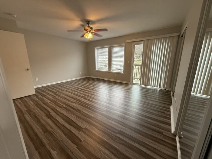 641 W 19th St #A - Photo 6 of 17