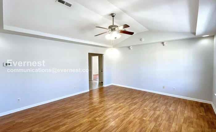 183 Bunker Dr - Photo 6 of 25